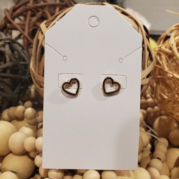 Jewelry - Gold Heart Earrings 0040